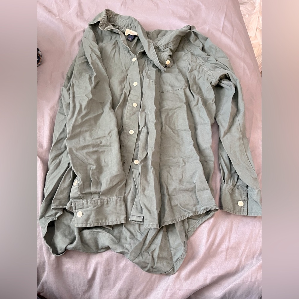 Green Collared Button Down Top